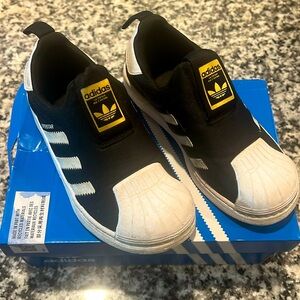 Adidas superstar 12k